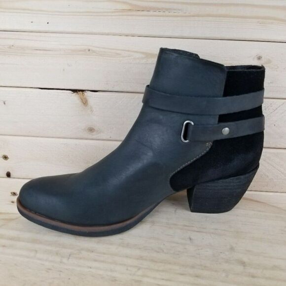 Korks 6.5 US  Black Leather Suede Contrast Stacked Heel Bootie Boot Back Zip NEW - Picture 10 of 12